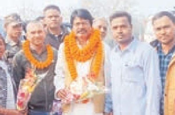 Dist Akhil Bharatiya Tailik Sahu Mahasabha welcomes former Minister Yogendra Sahu