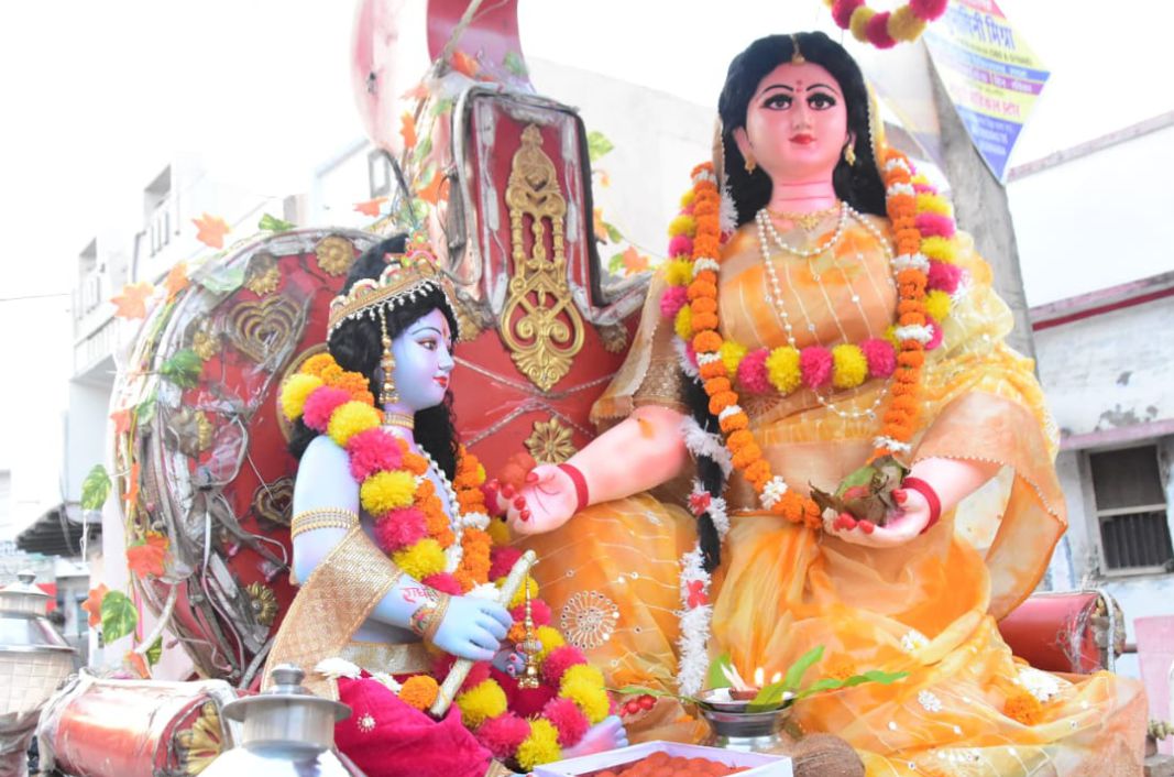 Grand Procession Organized on Maa Karmabai Jayanti by Jhansi Sahu Samaj in Jhansi