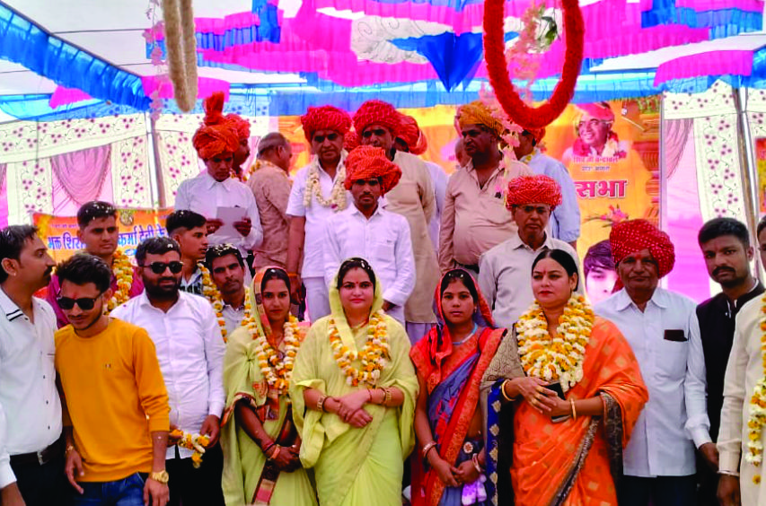 Grand welcome of Mamta Ajmera by Teli Samaj