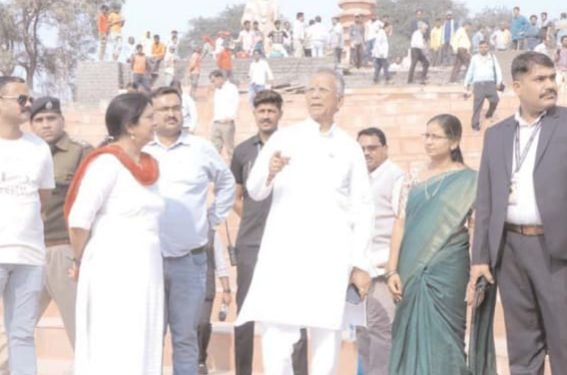 Home and Endowment Minister Mr Sahu visited the new Rajim fair site