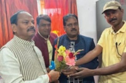 Jharkhand Vaish Samaj met former Chief Minister Raghuvar Das