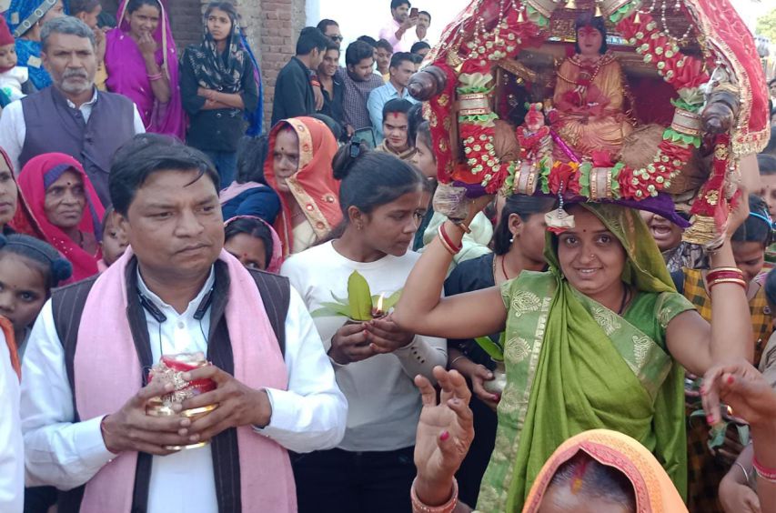 Maa Karma Samajik Jan Jagruti Rath Yatra restarted from Umaria district