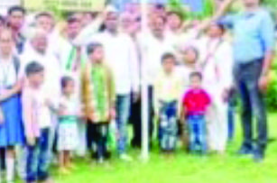 Rakesh Sahu hoists Tricolour across city