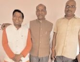 Ravi Karan Sahu Regional President of National Teli Sahu Mahasangh meets Modi for a discussion