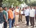 Santaji sena gives sant santaji maharaj photo to government office