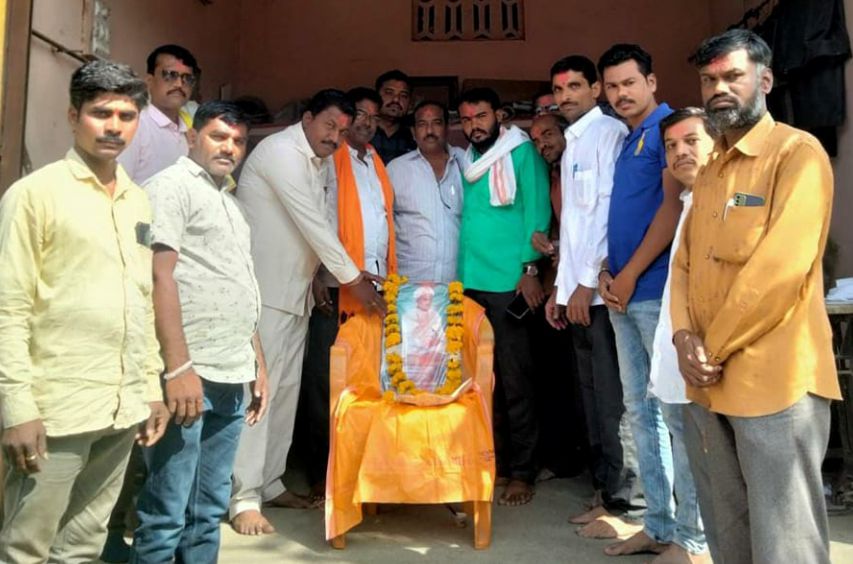 Spread the thoughts of Shri Sant Santaji Jaganade Maharaj from house to house - Madane
