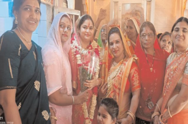 Teli Mahasabha Women District President Mamta Ajmera welcomed in Bundi
