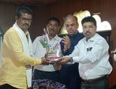 Teli Samaj Tel Ghana Pratishthan Pune Lakdi Ghana udyojak Samman