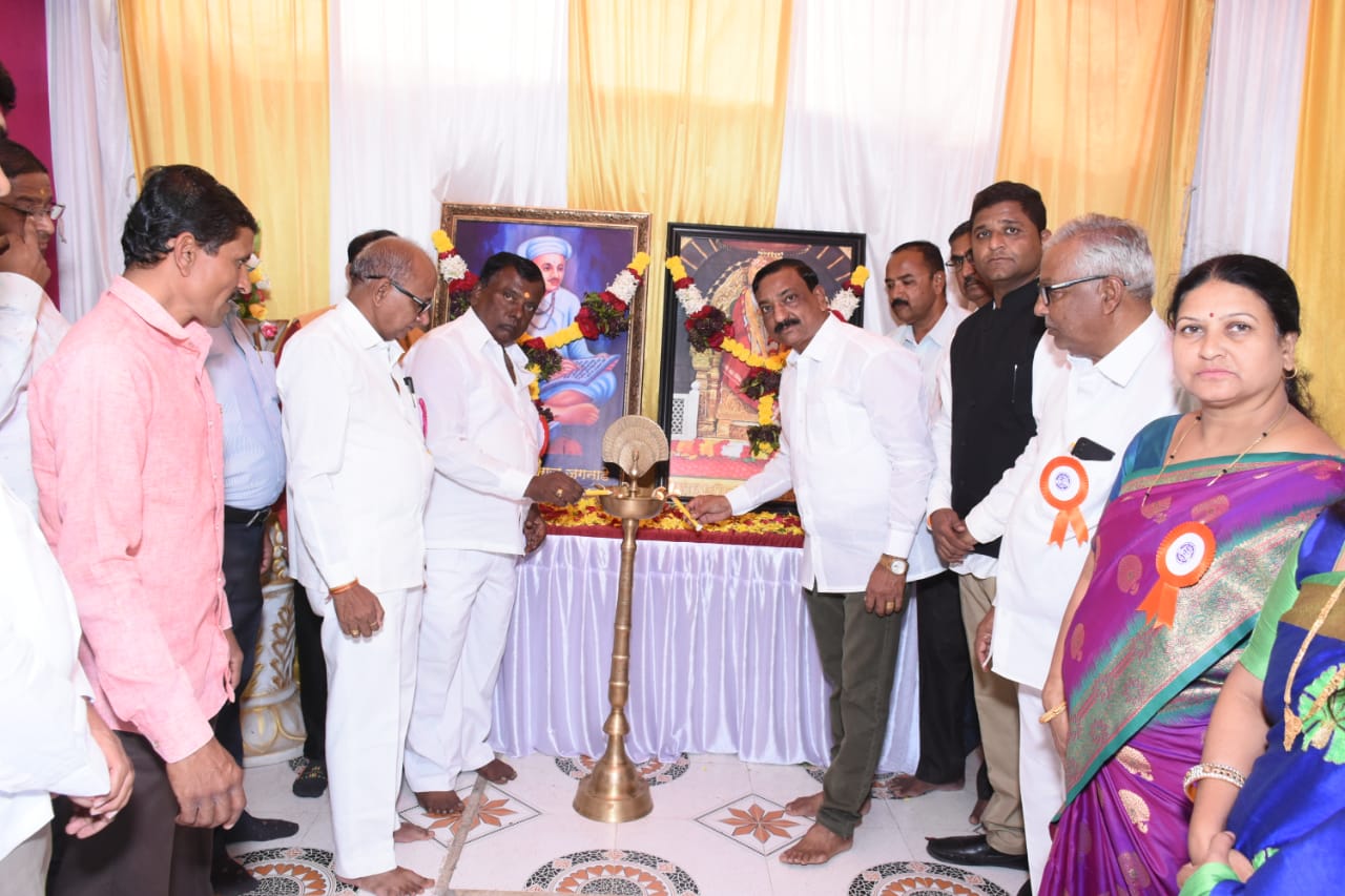 teli Samaj Rajyastariya Vadhu var Palak Parichay Melava Shirdi 2023