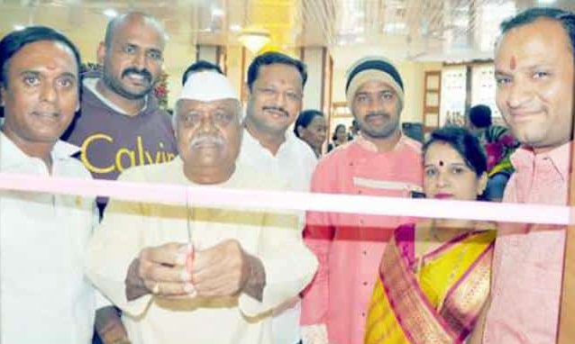 tilvan teli Samaj trust Ahmednagar Nutan samparka Karyalay udghatan