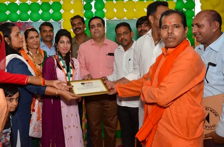 Mandalgarh Sahu Samaj Nandini Sahu get youngest chairman award