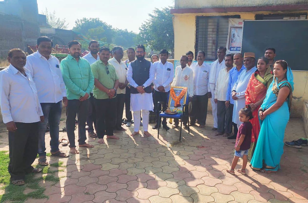 Image Puja on the birth anniversary of Santaji Jaganade Maharaj at Nandurbar by Vijaybhau Chaudhary