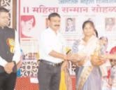 Maharashtra Provincial Tailik Mahasabha Umred felicitates journalist Nisha Jambhule on International Womens Day