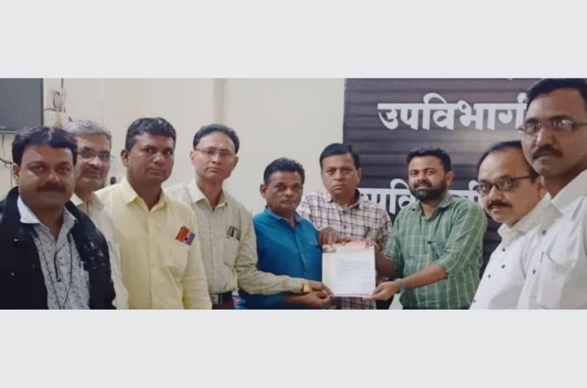 Arvi branch submitted memorandum to SDO to establish Santaji Vikas Mahamandal