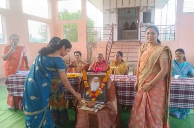 punyatithi of Santaji Maharaj on behalf of Telhara Mahila Mandal