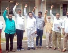 Jamner taluka nuksan grast Shetkari bharpai by government demanded by Khandesh teli Samaj Mandal Jamner taluka nuksan grast Shetkari bharpai by government demanded by Khandesh teli Samaj Mandal