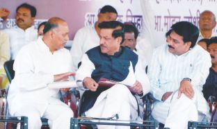 Chief Minister Prithviraj Chavan & prakasasetha Pawar discussion about teli samaj