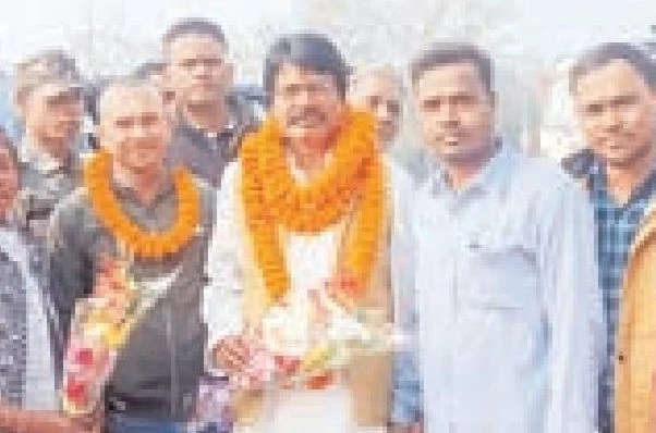 Dist Akhil Bharatiya Tailik Sahu Mahasabha welcomes former Minister Yogendra Sahu