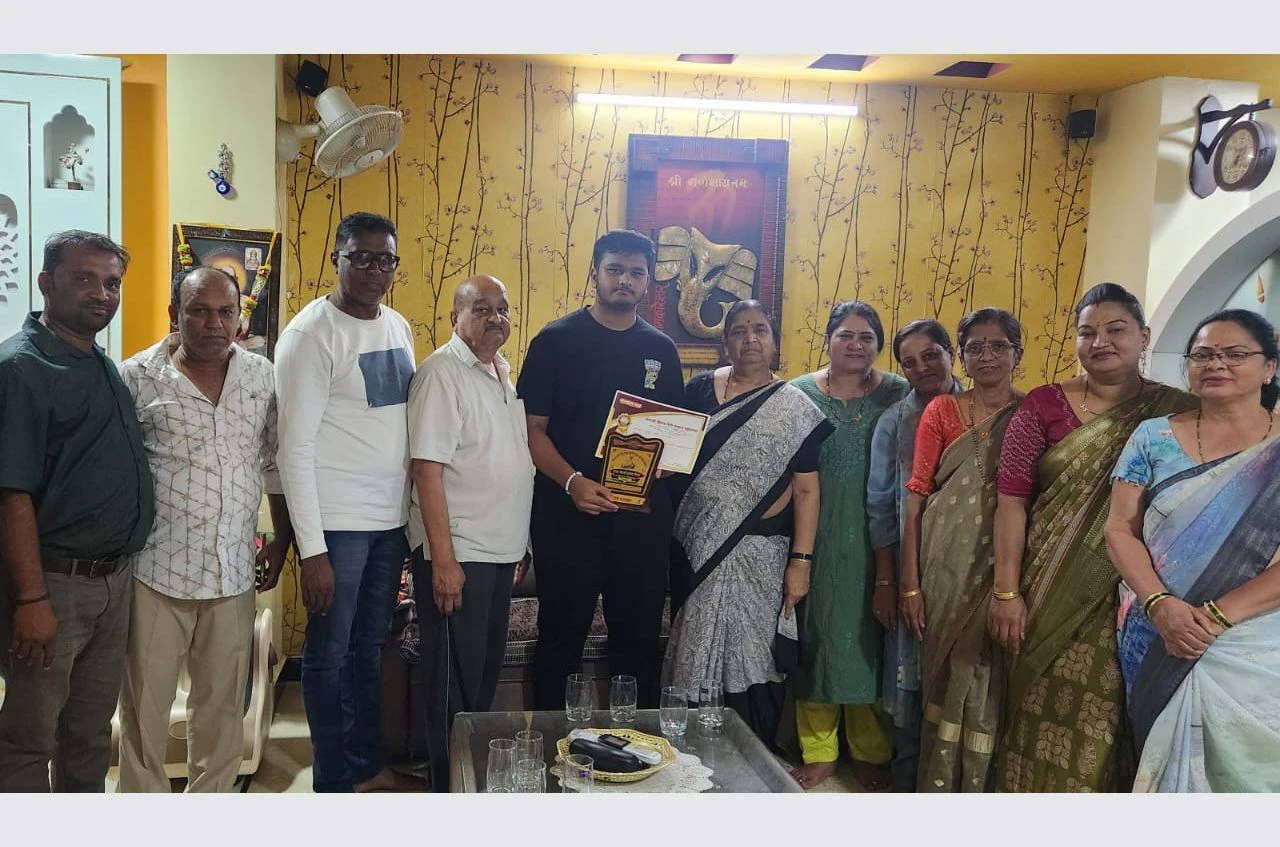 Nagpurat Santaji Brigade cha Gunavant Vidyarthi Satkara Samarambh