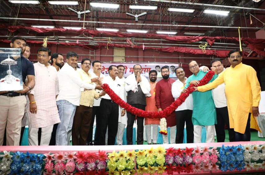 On behalf of Nandurbar Pradesh Teli Mahasangha Reception of Chandrasekhar Bawankule
