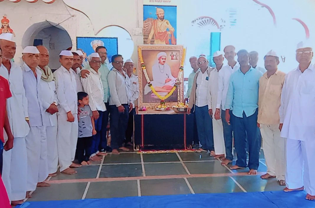 Sant Santaji Maharaj Jagnade Punyatithi in Satara varne