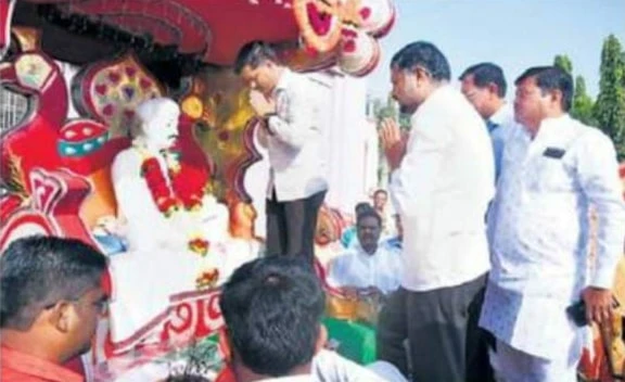 Sant Shiromani Santaji Jagnade Maharaj rathyatra in Tuljapur