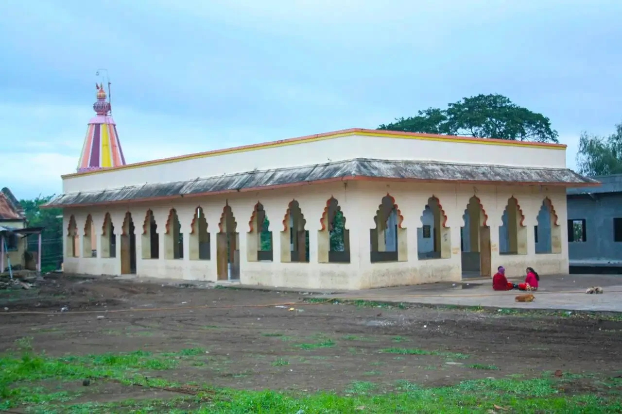 Santa Santa mandir sudumbre DEVSTHAN