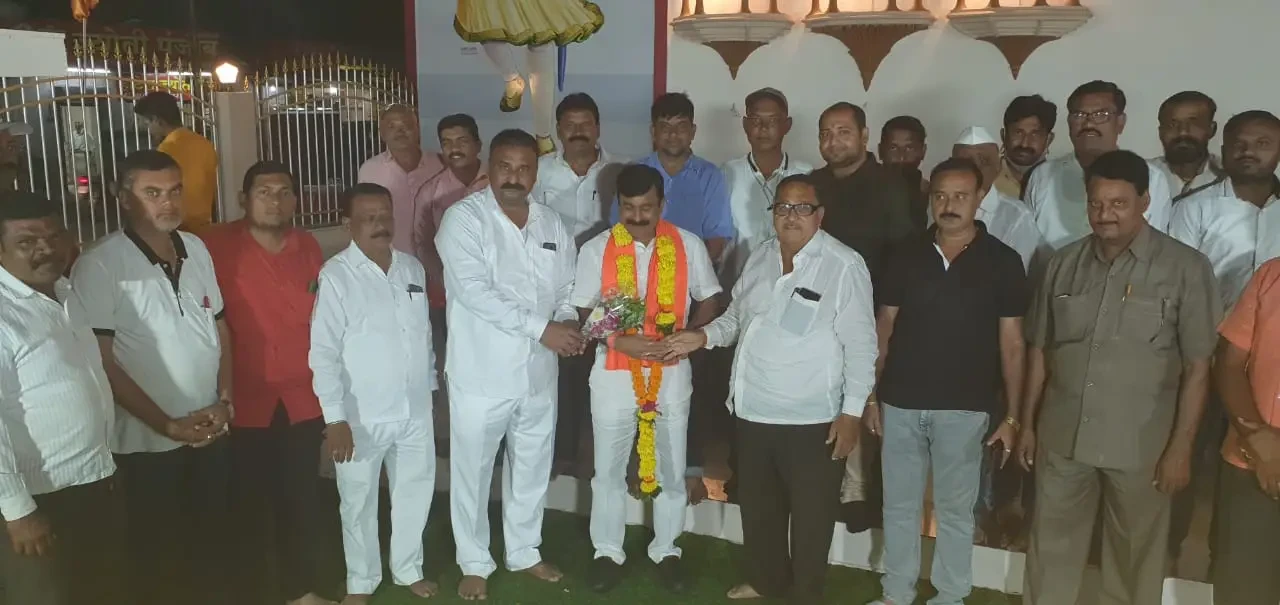 Santosh Mahale shiv sena Dhule Satkar by Maharashtra prantik Tailik Mahasabha Dhule