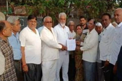 Statement to Dr Subhash Bhamre and Guardian Minister Dadabhau Bhuse for taking action for assault in Malegaon Dabli