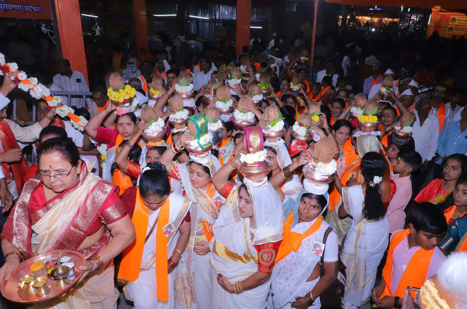Veerashaiva Teli Samaj Celebrates Mahashivratri Yatra in Latur Gangajal Abhishek Sacred Staff Puja at Siddheshwar Temple