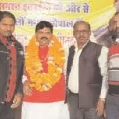 संगम लाल गुप्ता जी को आगामी वर्ष में होने वाली साहू समाज मां कर्मा जनजागृति रथयात्रा के लिए विशेष आमंत्रण दिया