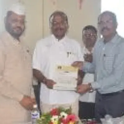 महाराष्ट्र प्रांतिक तैलिक महासभेच्या नवनिर्वाचित पुणे विभागीय पदाधिकाऱ्यांचा राजगुरूनगर तेली समाजाच्या वतीने सत्कार