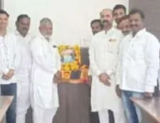 मुदखेड नगर परिषद कार्यालयात संत संताजी जगनाडे महाराज यांची जयंती साजरी