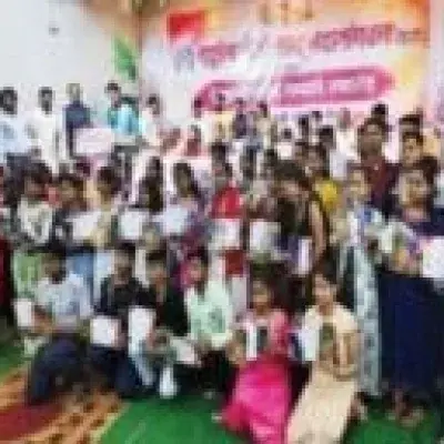 राष्ट्रीय तेली साहू महासंगठन ने मनाया विद्यार्थी गौरव सम्मान, मंच पर विद्यार्थियों का हुवा गुणगान एवम सम्मान