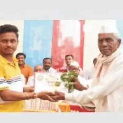 रावेर शहर साकळी येथे सामाजिक उपक्रम राबवत संताजी जगनाडे महाराज यांची जयंती साजरी
