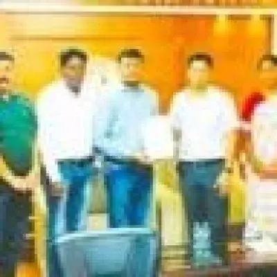 पंतप्रधान नरेंद्र मोदी वरील वादग्रस्त वक्तव्याचा महाराष्ट्र प्रांतिक तैलिक महासभेच्या वतीने नाना पटोले यांचा जाहीर निषेध