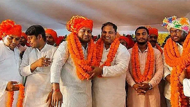 आजमगढ़ में कर्मा स्वयंसेवक संघ का सामाजिक चेतना सम्मेलन: