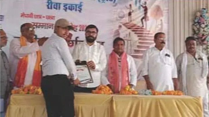 विवेक बंटी साहू के नेतृत्व में एकजुट हुआ तेली समाज, रीवा में मेधावी विद्यार्थियों का भव्य सम्मान