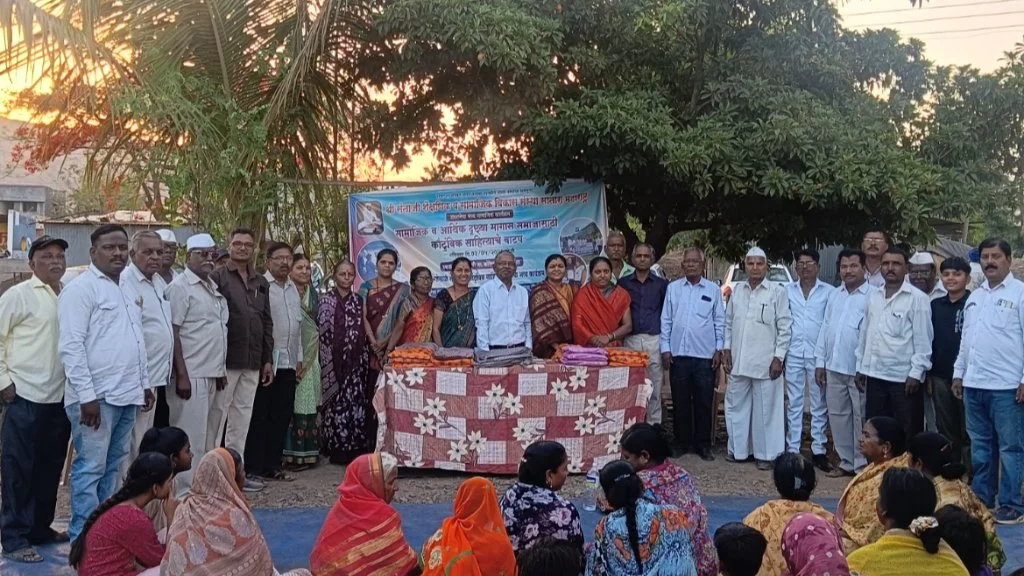 Distribution of family literature on behalf of Shri Santaji Educational and Social Development Institute Satara