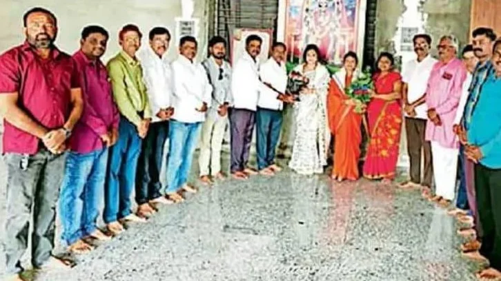 Parli Vaijnathmadhe Chhattisgarh Mahila Ayogachya Adhyaksha Dr Mamta Sahu Yancha Teli Samajakadun Gaurav