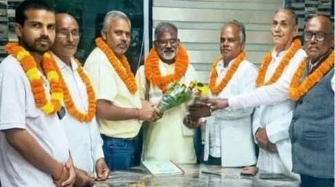 Teli Sahu Samaj ka RJD ki Oar Badha Jhukav Kareeb Ek Darjan Neta Party Mein Sham